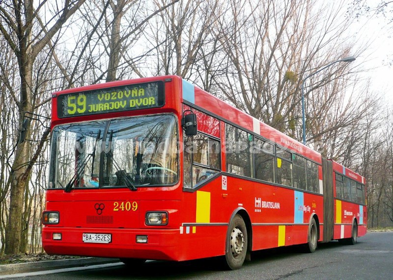 TAM 272 A 180 M #2409