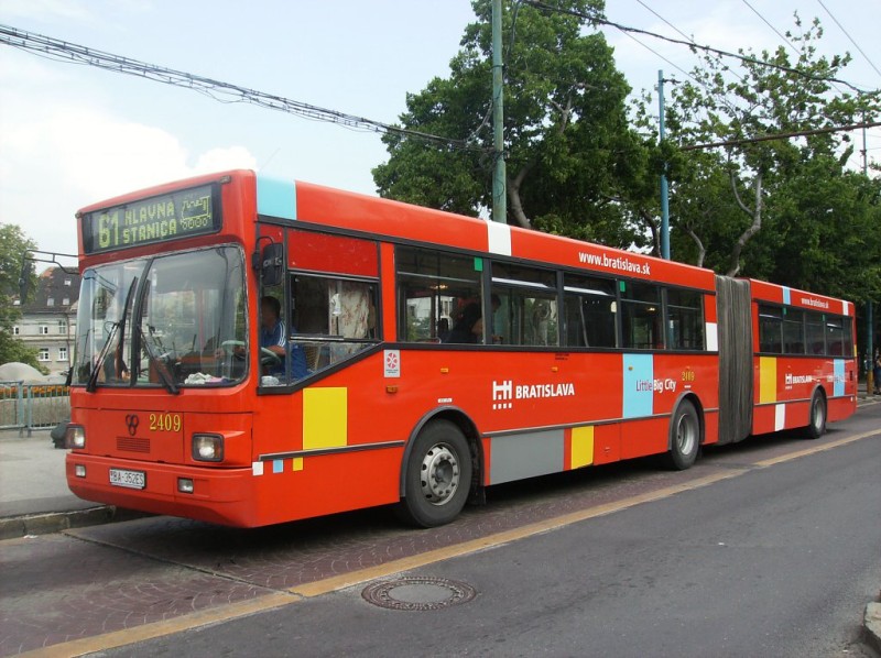 TAM 272 A 180 M #2409