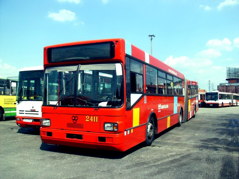 TAM 272 A 180 M #2411