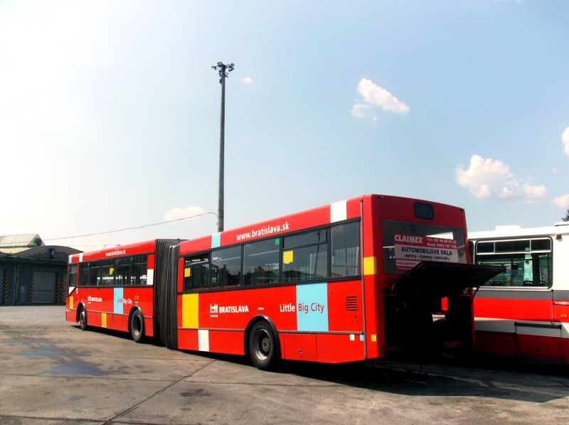 TAM 272 A 180 M #2411