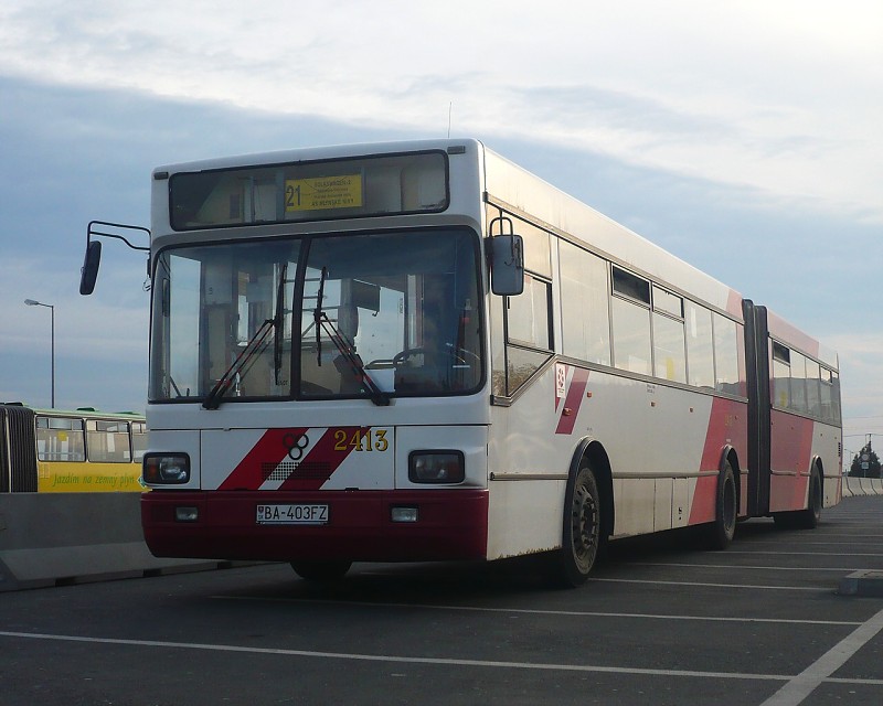 TAM 272 A 180 M #2413