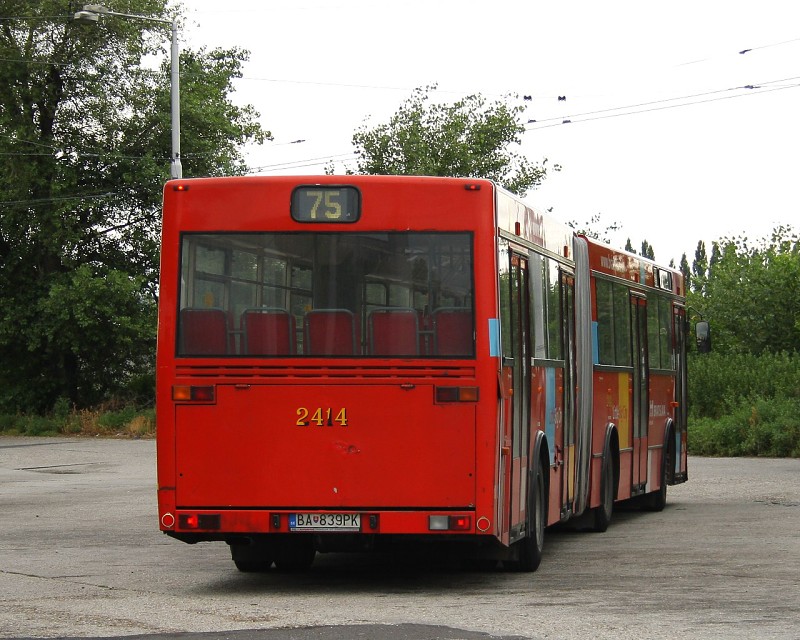 TAM 272 A 180 M #2414